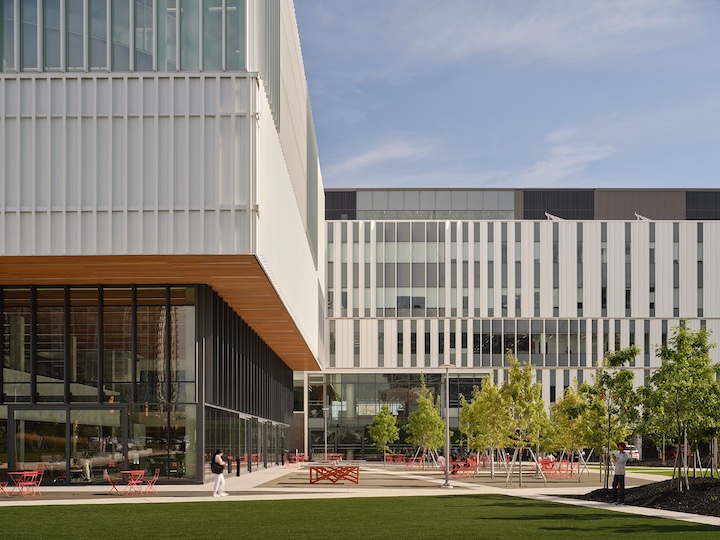 Moriyama Teshima architect architecture campus design building Sheridan College Hazel McCallion Mississauga Toronto Ontario Canada