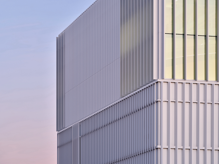 Moriyama Teshima architect architecture campus design building Sheridan College Hazel McCallion Mississauga Toronto Ontario Canada