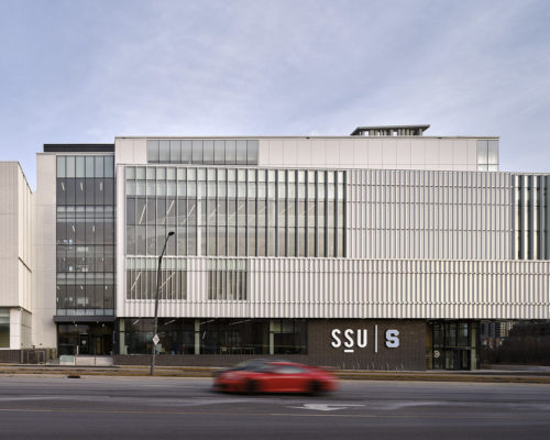 World Architecture News on Hzel McCallion Student and Athletic Centre