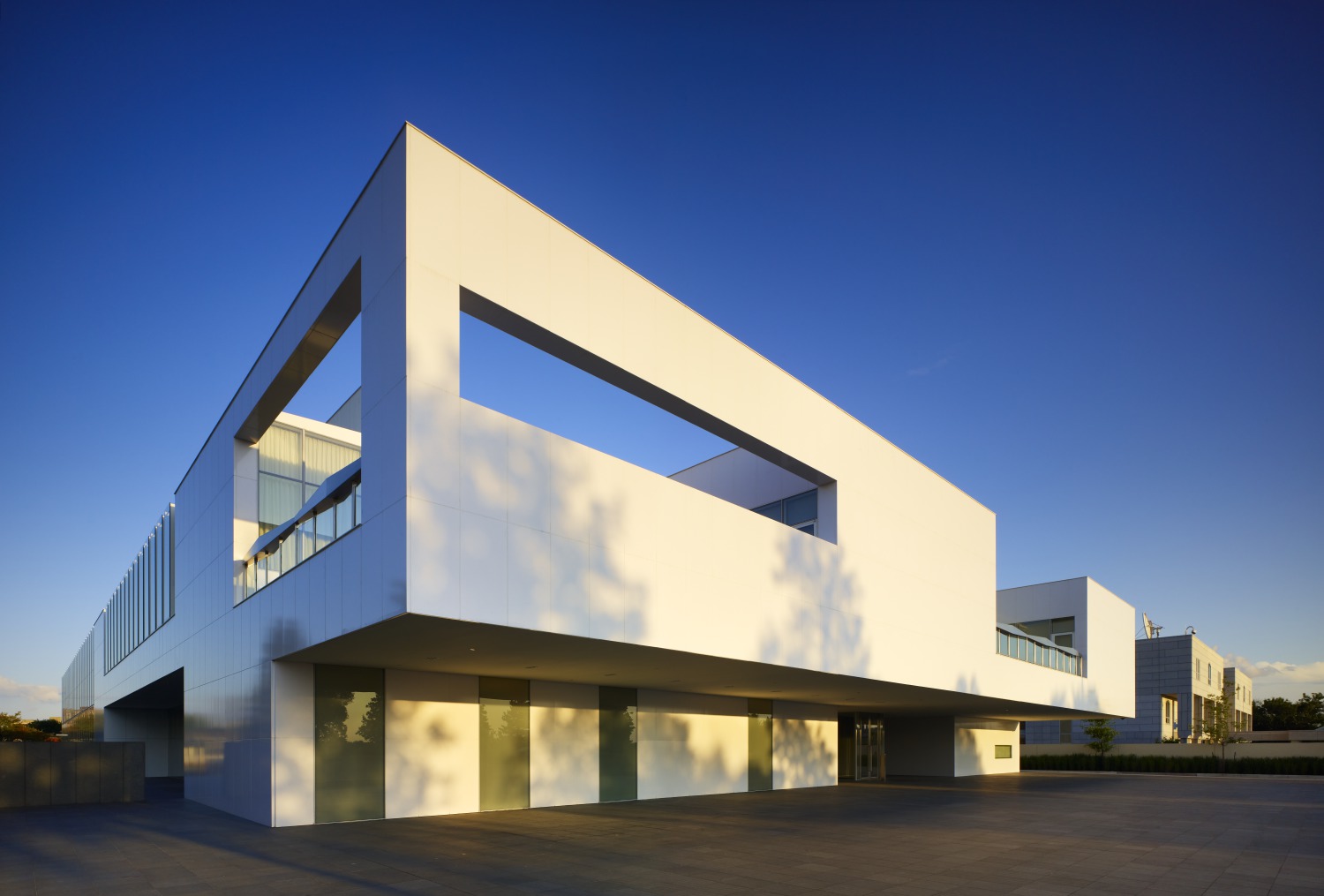 Ismaili Imamat Ottawa Moriyama Teshima architect architecture building design Canada