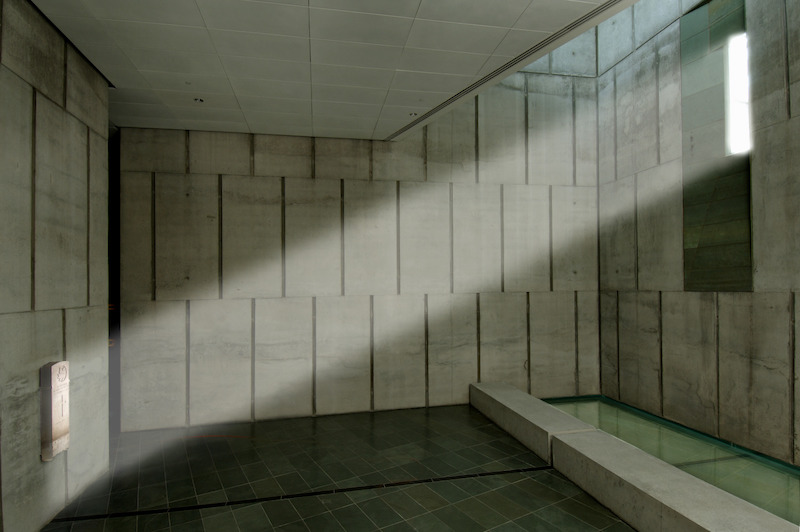 Canadian War Museum Moriyama Teshima architect architecture Ottawa Ontario Canada design building history artifact Remembrance Day