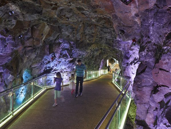 Science North Sudbury Ontario Canada Raymond Moriyama Teshima architect architecture