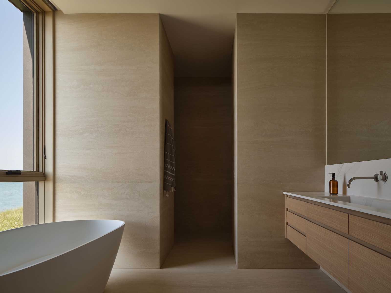 Moriyama Teshima architect architecture residential design home house building construction Niagara on the Lake Ontario Toronto Canada waterfront luxury real estate Canadian lakefront residence sustainable material wood timber